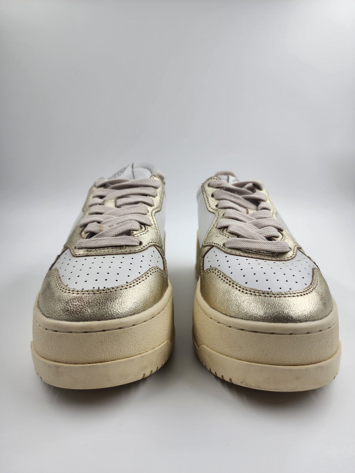 Autry Sneakers MEDALIST Metallic Trainers - EU 38
