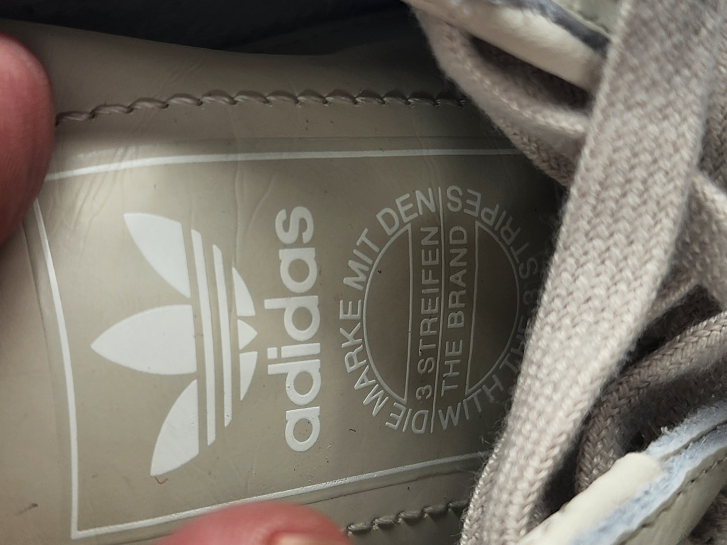 Adidas Originals Samba OG trainers in beige suede - UK 8