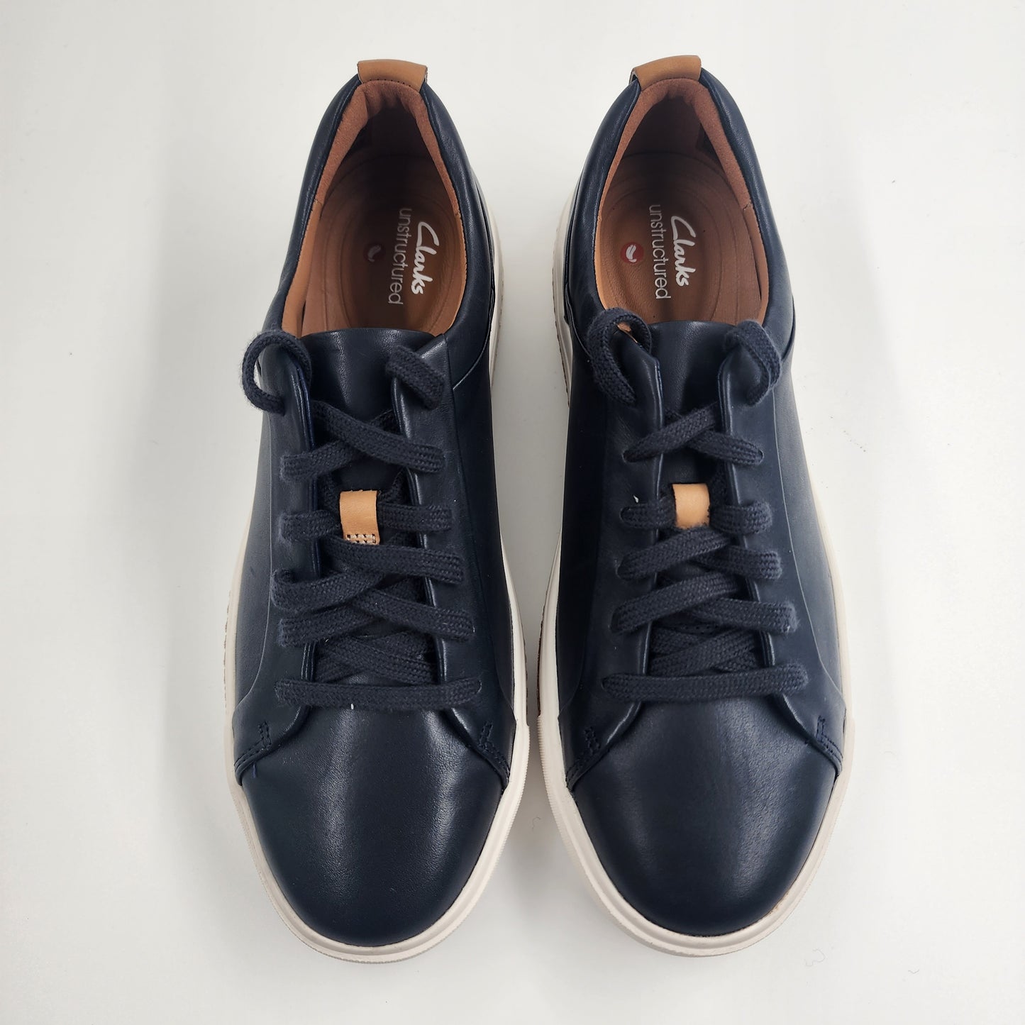 Clarks Black/white Standard Fit Leather Un Maui Lace Shoes - UK 5