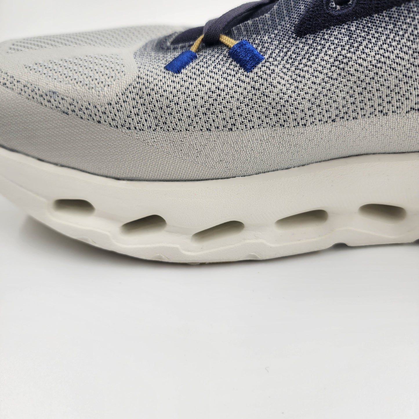 On Running Cloudtilt Sneakers - UK 9.5