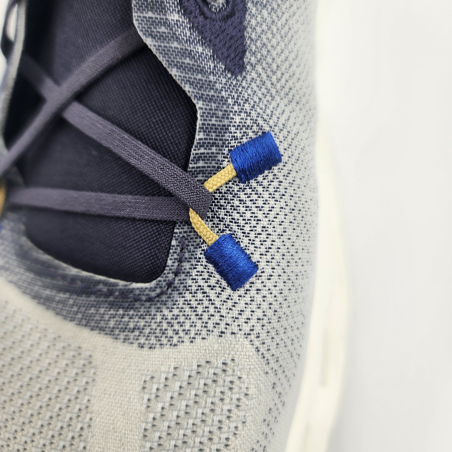 On Running Cloudtilt Sneakers - UK 9.5