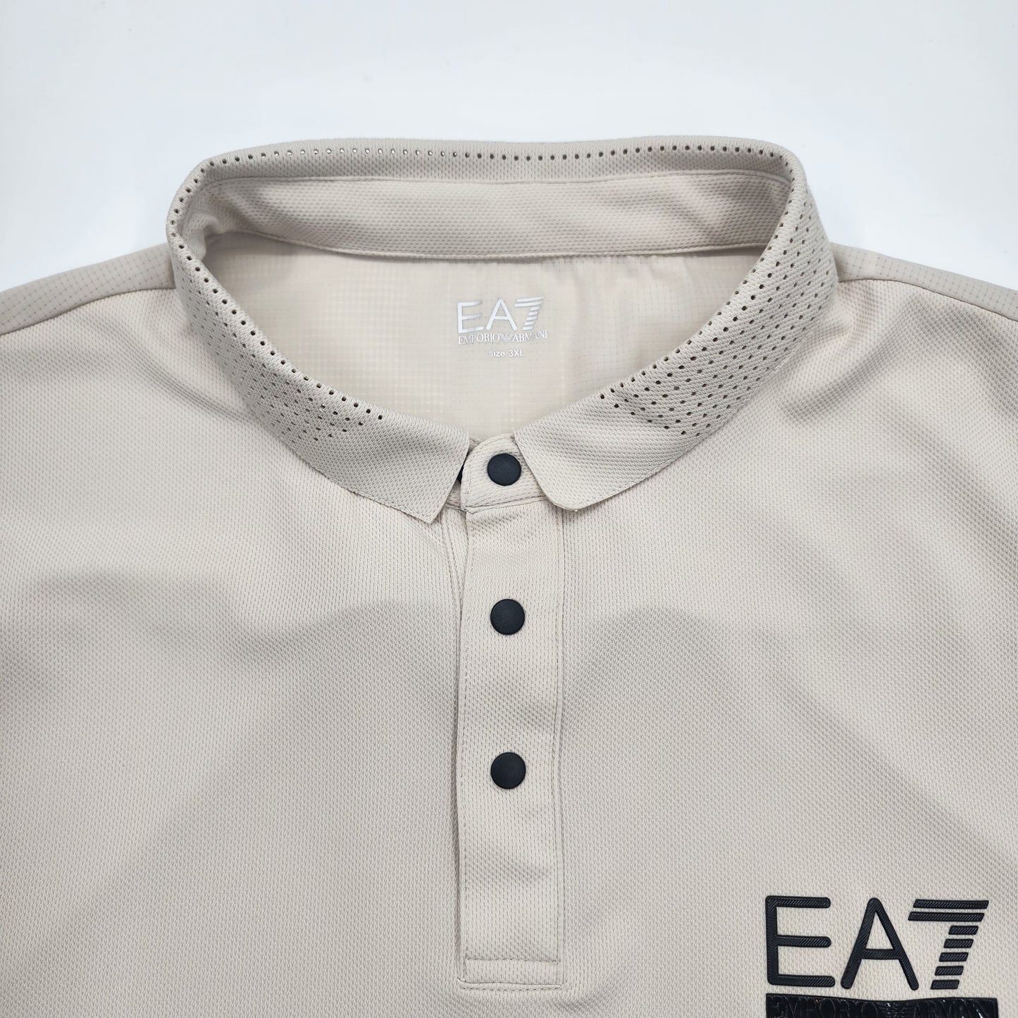 Emporio Armani Beige Men's T-Shirt - XXXL