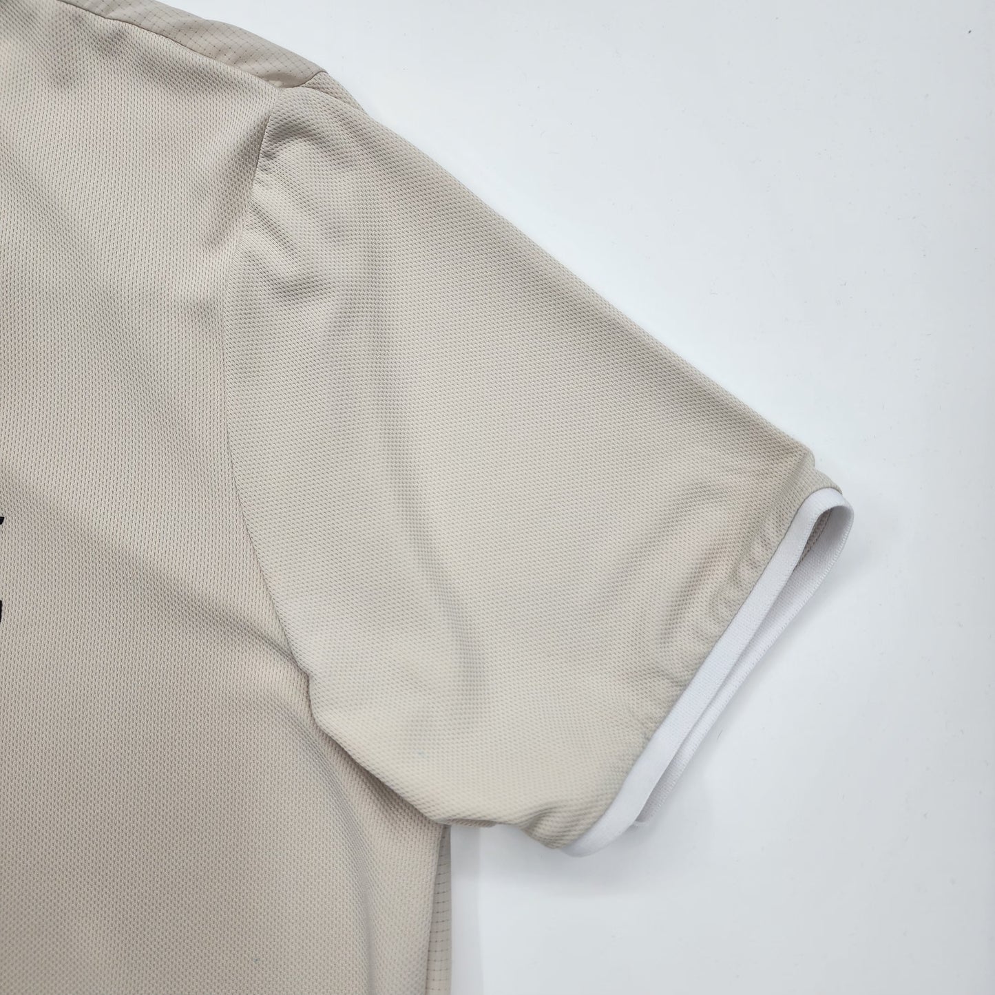 Emporio Armani Beige Men's T-Shirt - XXXL
