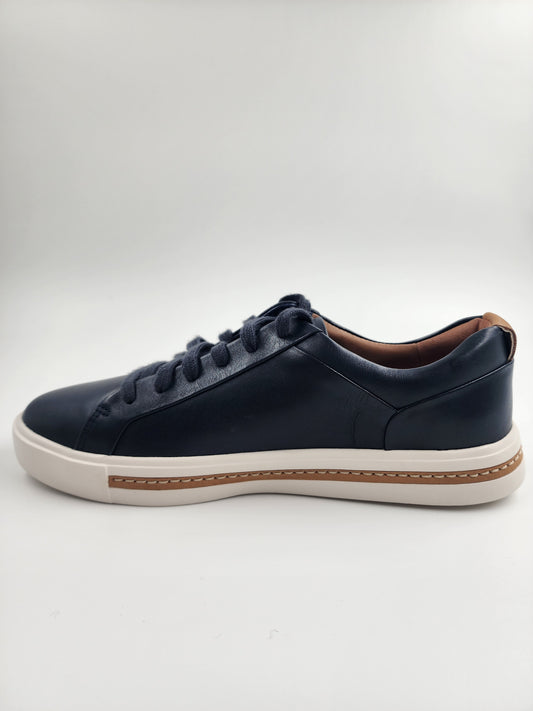 Clarks Black/white Standard Fit Leather Un Maui Lace Shoes - UK 5